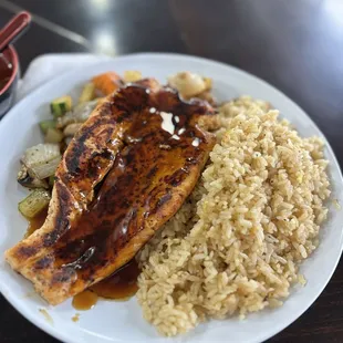 Hibachi Salmon Dinner