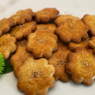 Crunchy sweet Cookie with sesame seeds topping