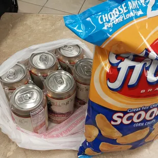 Ginger beer and scoops!