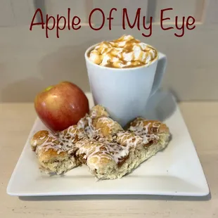Apple Strudel Latte