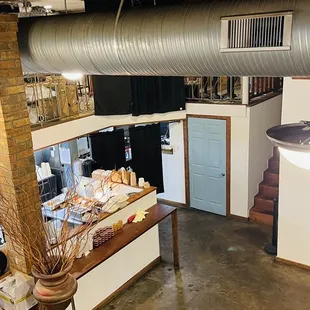 sushi and sashimi, interior