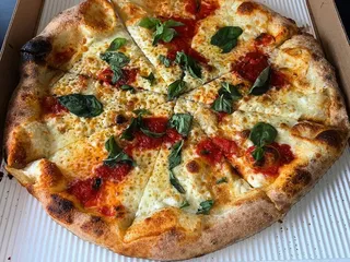 Roma Bakery and Pizzeria