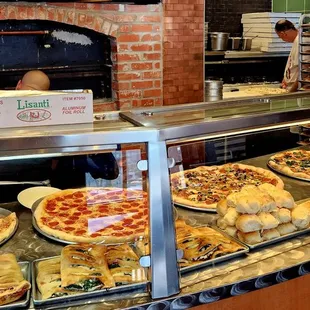 Delicious pasta dishes and they know how to take care of customers!