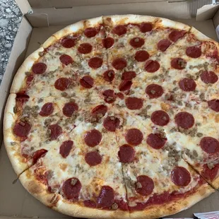 Pepperoni and hamburger large pizza. So good