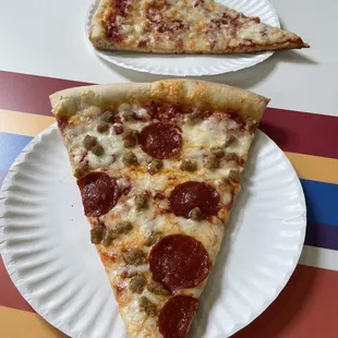 Tasty pizza