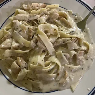 Chicken Fettuccine Alfredo with Chicken