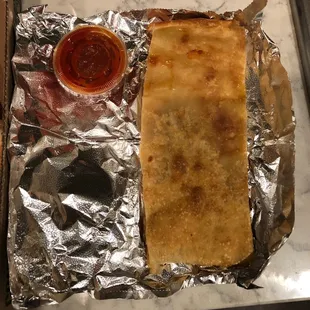 Cheese bread &amp; sauce