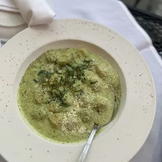Homemade Gnocchi Pesto