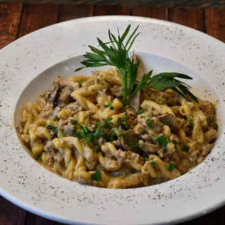 Homemade Casarecce Salsiccia e Funghi