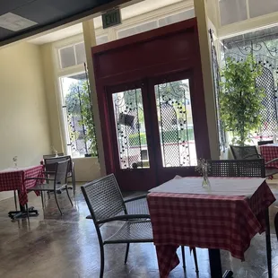 Adorable  bistro atmosphere.