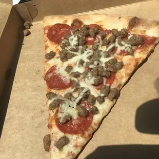 Sausage, pepperoni &amp; cheese pizza