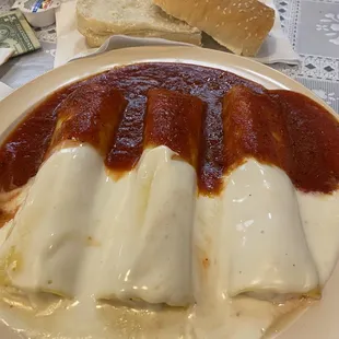 Cheese Manicotti Mostaccioli with Tomato Sauce  and Alfredo Sauce