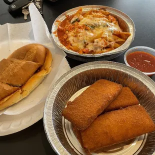 mozzarella sticks, Baked Ziti, Garlic Bread