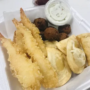 Shrimp fry 6 tempura battered shrimp  2 Sides  And Coleslaw