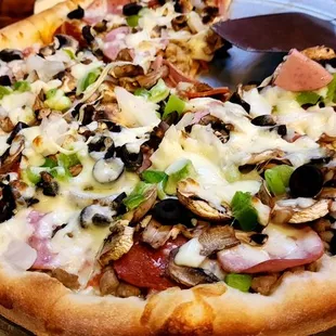 Supreme Pizza, absolutely delicious. Photo was from 2 years ago. Strangely, it doesn&apos;t look like this anymore &amp;doesn&apos;t taste as good either