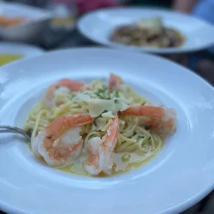 Shrimp scampi