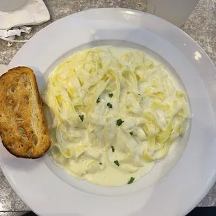 Fettucine Alfredo