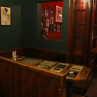 Large booths can seat a family of 6 and have an entertaining historical value.