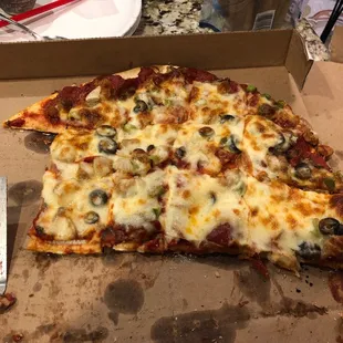 Thin crust Special 6... Yum!