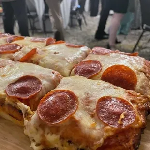 Peperoni pizza high crust