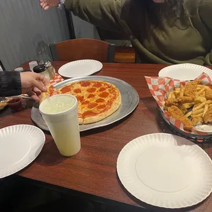 The pizza and chicken tenders