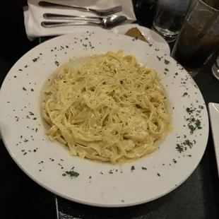 Fettuccine Alfredo