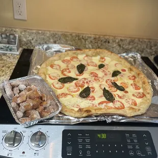 22" Margherita Pizza and Zeppolis
