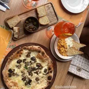 Truffle Pizza