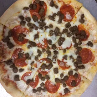 The pasta is good but the pizzas are amazing and great prices I go to Italy Express at least 3 times a week love the food