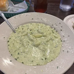 Alfredo pesto pasta.