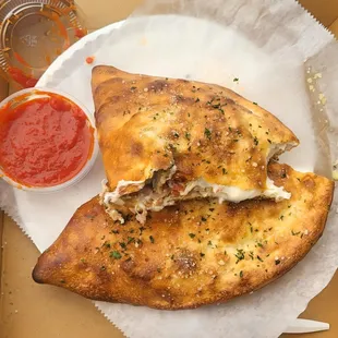 Yummy Calzone