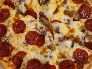 La Villa Sports Bar & Grille