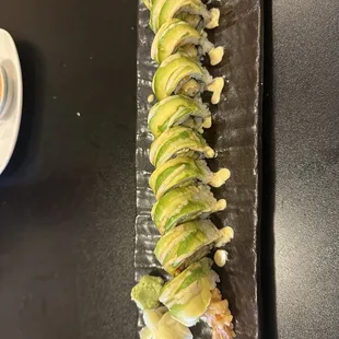 DRAGON ROLL