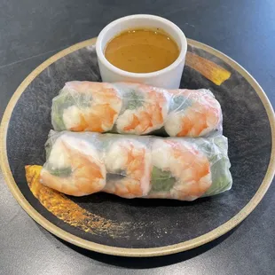 Fresh Rolls with Shrimp