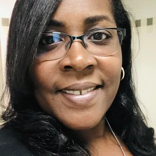 Dara C.