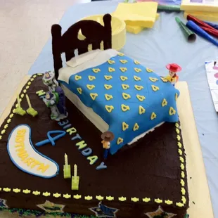 Toy Story cake