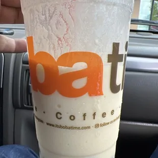 Piña colada with boba, awesome flavor