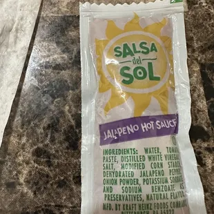Great jalapeño hot sauce!....