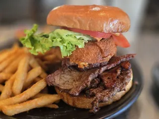 Vikings Bar and Grill