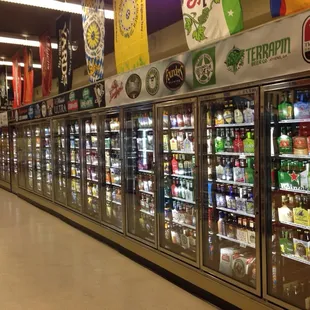 a dog in a grocery store