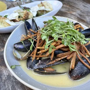 Tequila Clams &amp; Mussels Fritz