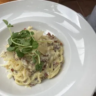 Spaghetti Carbonara with Pancetta