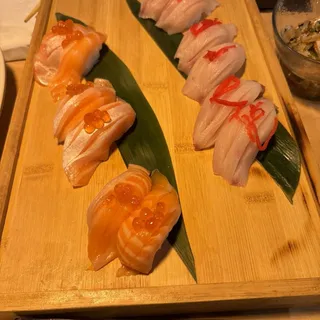 Salmon Sushi (2pcs)