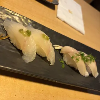 Seared Mackerel Sushi (2pcs)