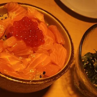 Salmon & Ikura Bowl