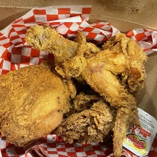Clara&apos;s Fried Wings