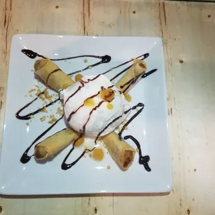 Coconut ice cream with fried banana.