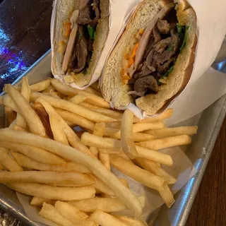 Banh Mi (vietnamese sandwich)