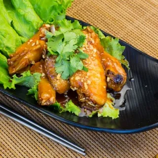 14. Vietnamese Spicy Chicken Wing