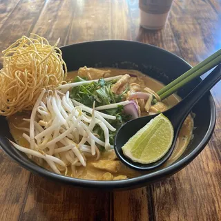 Curry Noodle Soup